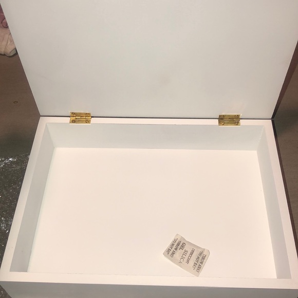 Wooden Pineapple Box, Gold and Teal ๐ - Picture 4 of 5